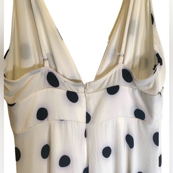 Forever 21 High Low Dress White with Black Polka Dot Size Medium - Picture 5 of 8
